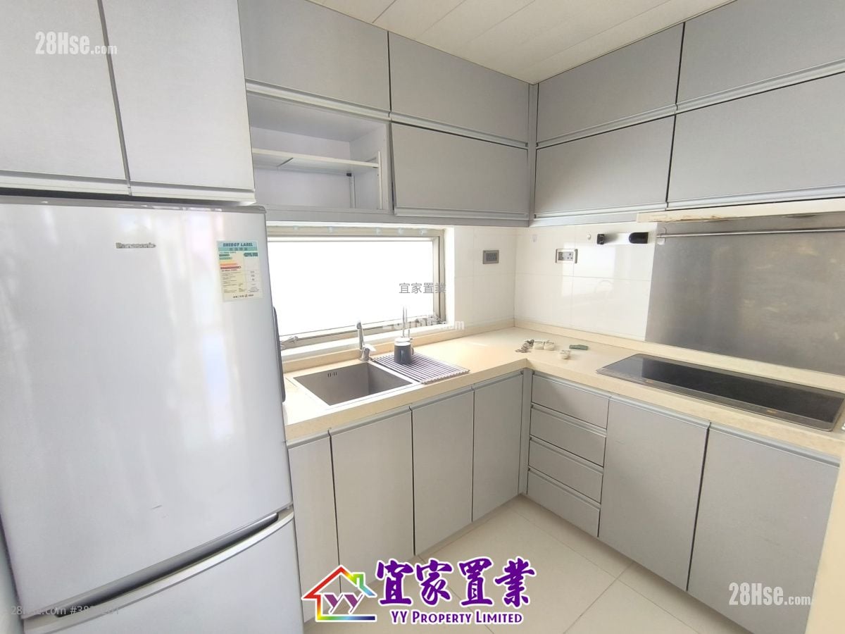 村屋 租盤 3 房 , 2 浴室 1,460 平方呎