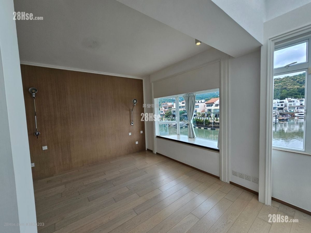 Marina Cove Rental 3 Bedrooms , 3 Bathrooms 1,371 ft²