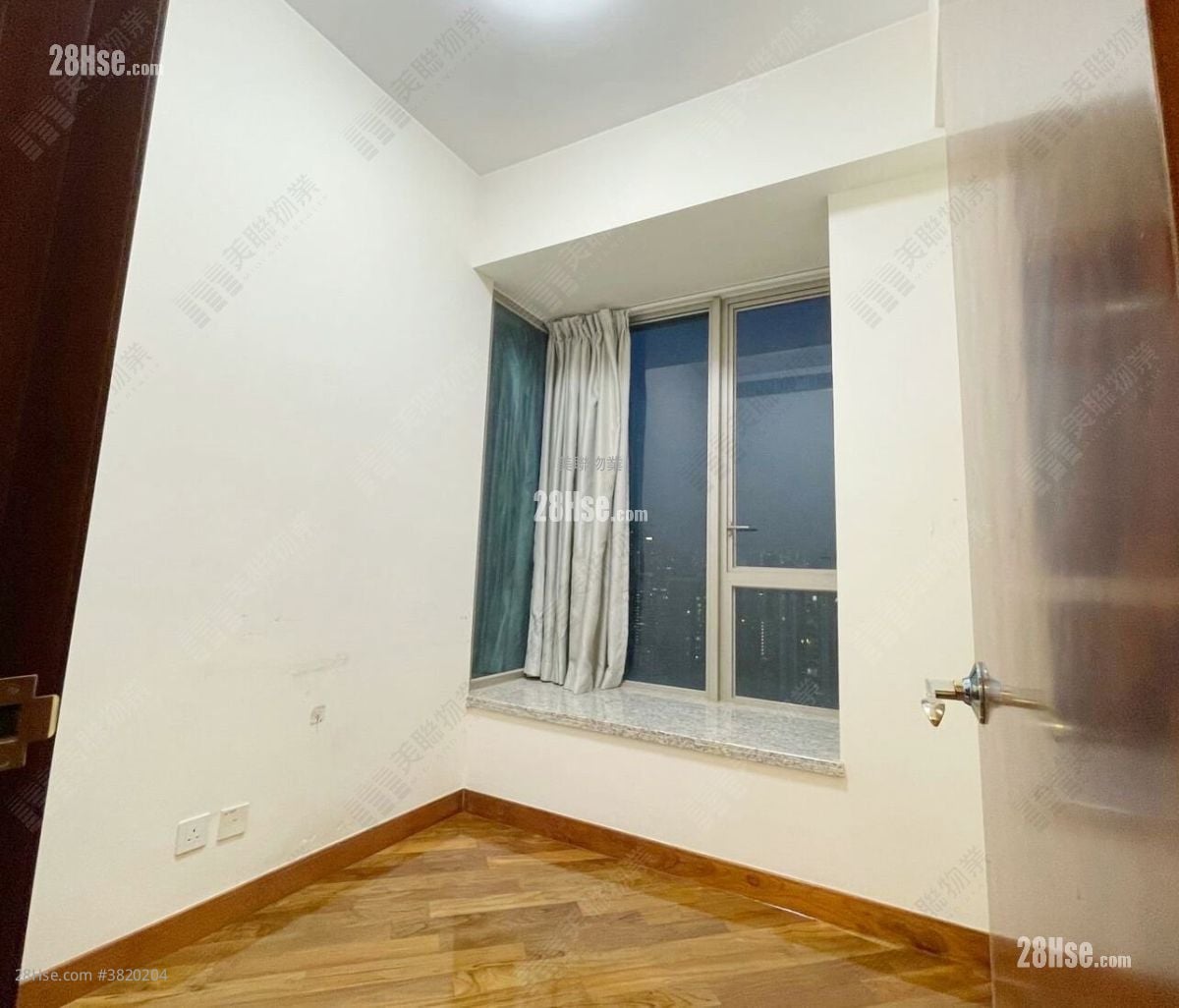 御金國峯 租盤 664 平方呎