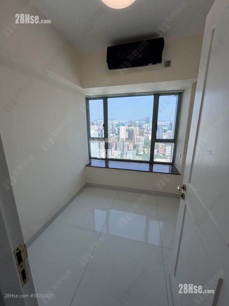 The Victoria Towers Sell 3 Bedrooms 785 ft²