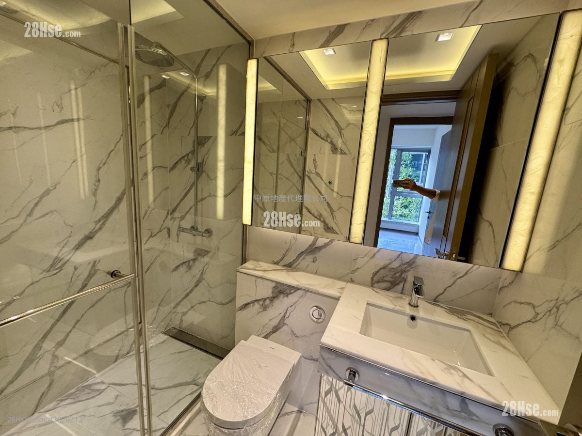 Mount Regalia Sell 4 Bedrooms 1,616 ft²