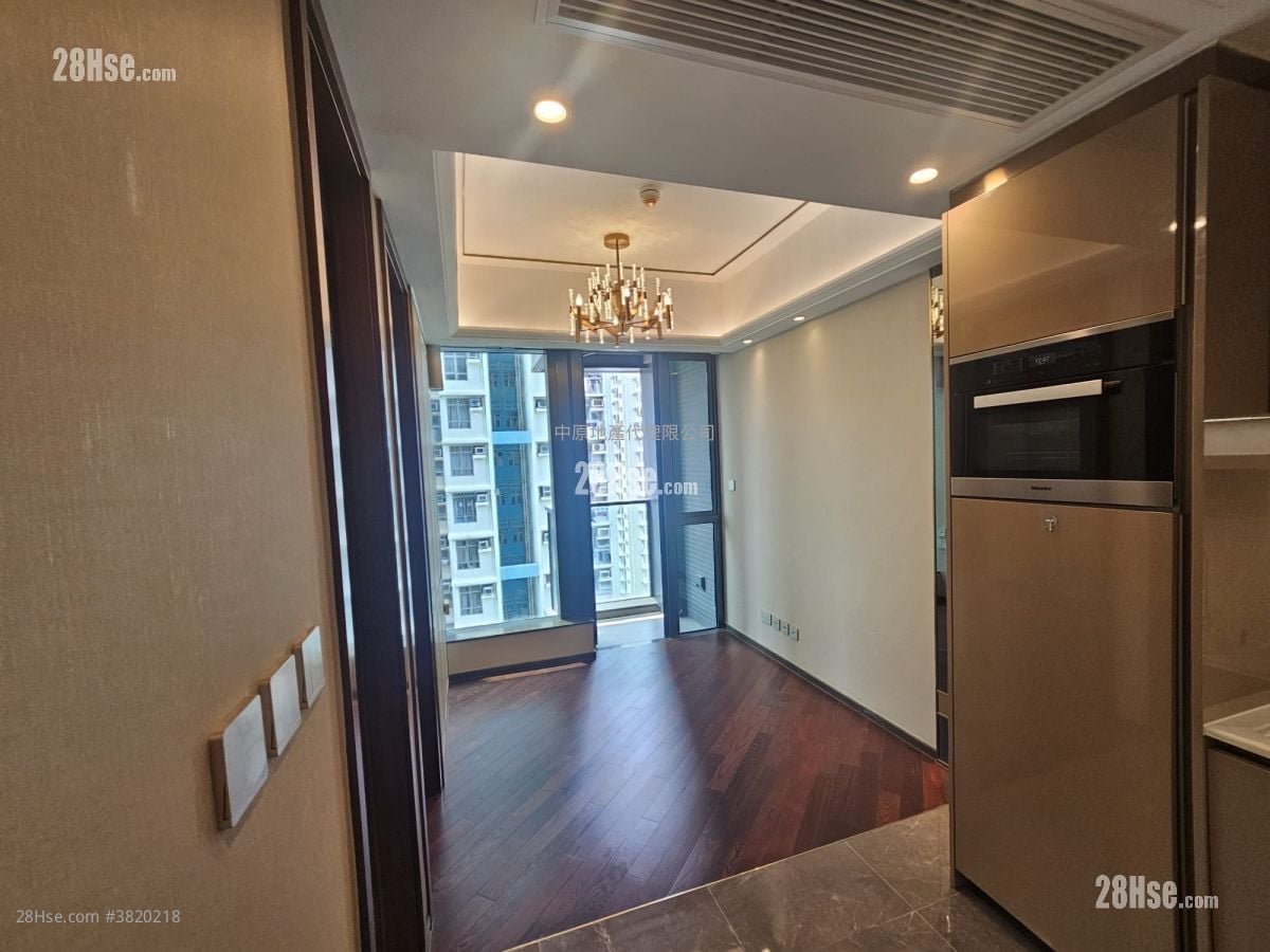 The Vertex Sell 1 Bedroom , 1 Bathroom 319 ft²