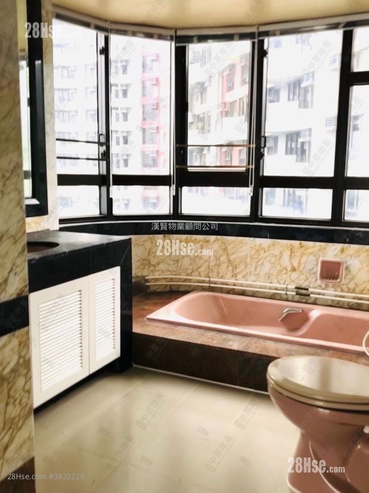 浪琴園 售盤 3 房 , 2 浴室 1,397 平方呎