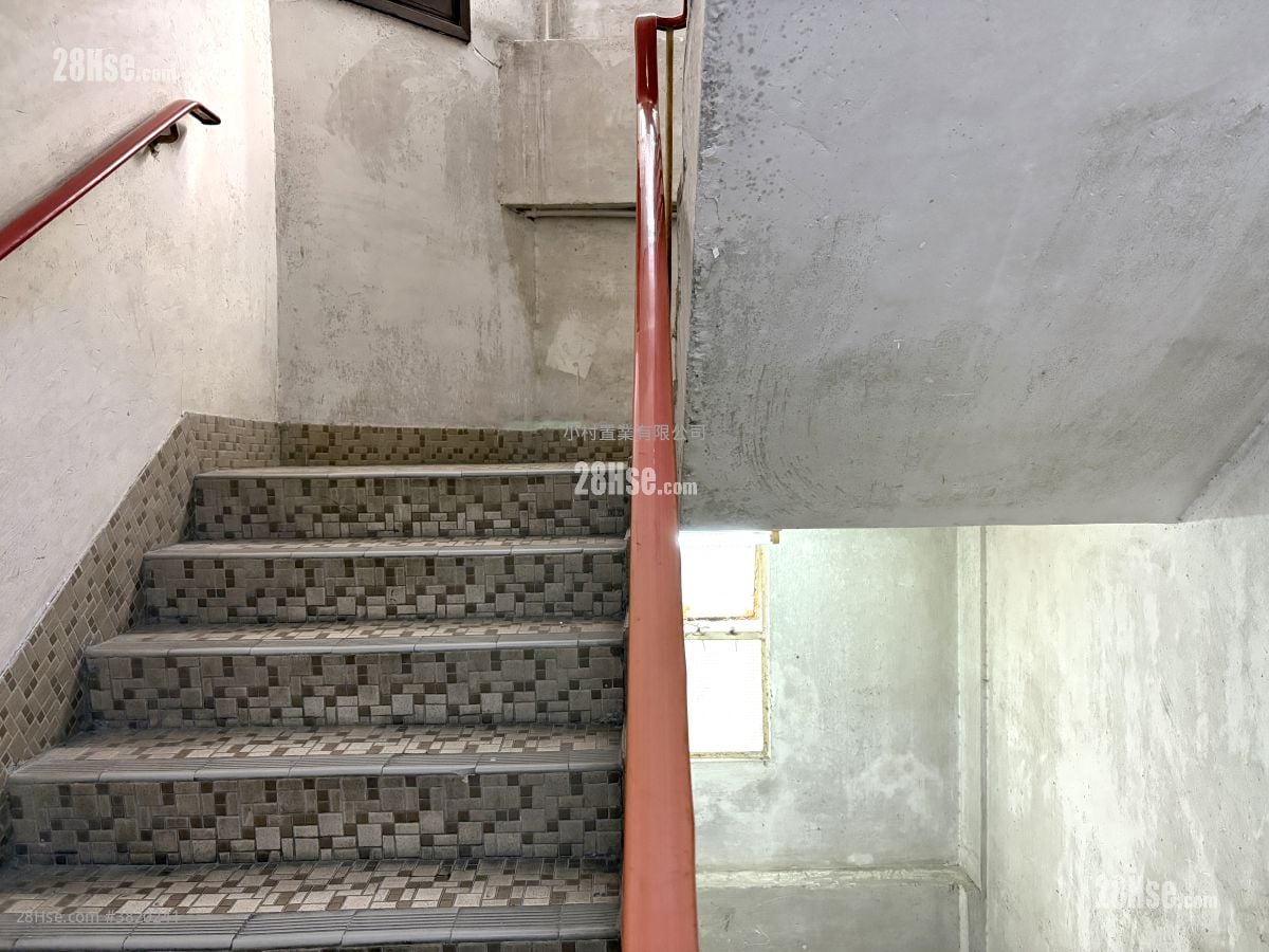 其它: 金禧楼 租盘 2 房 , 1 浴室 322 平方尺