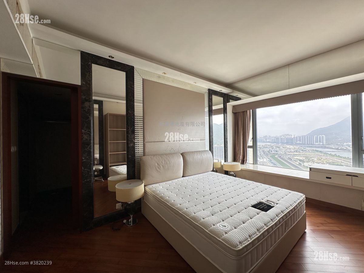 The Palazzo Rental 4 Bedrooms , 3 Bathrooms 1,847 ft²