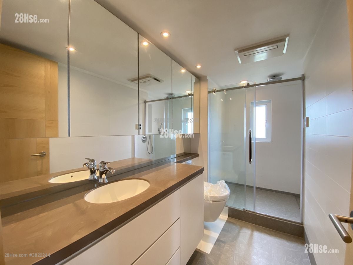 松濤閣 售盤 3 房 , 2 浴室 780 平方呎