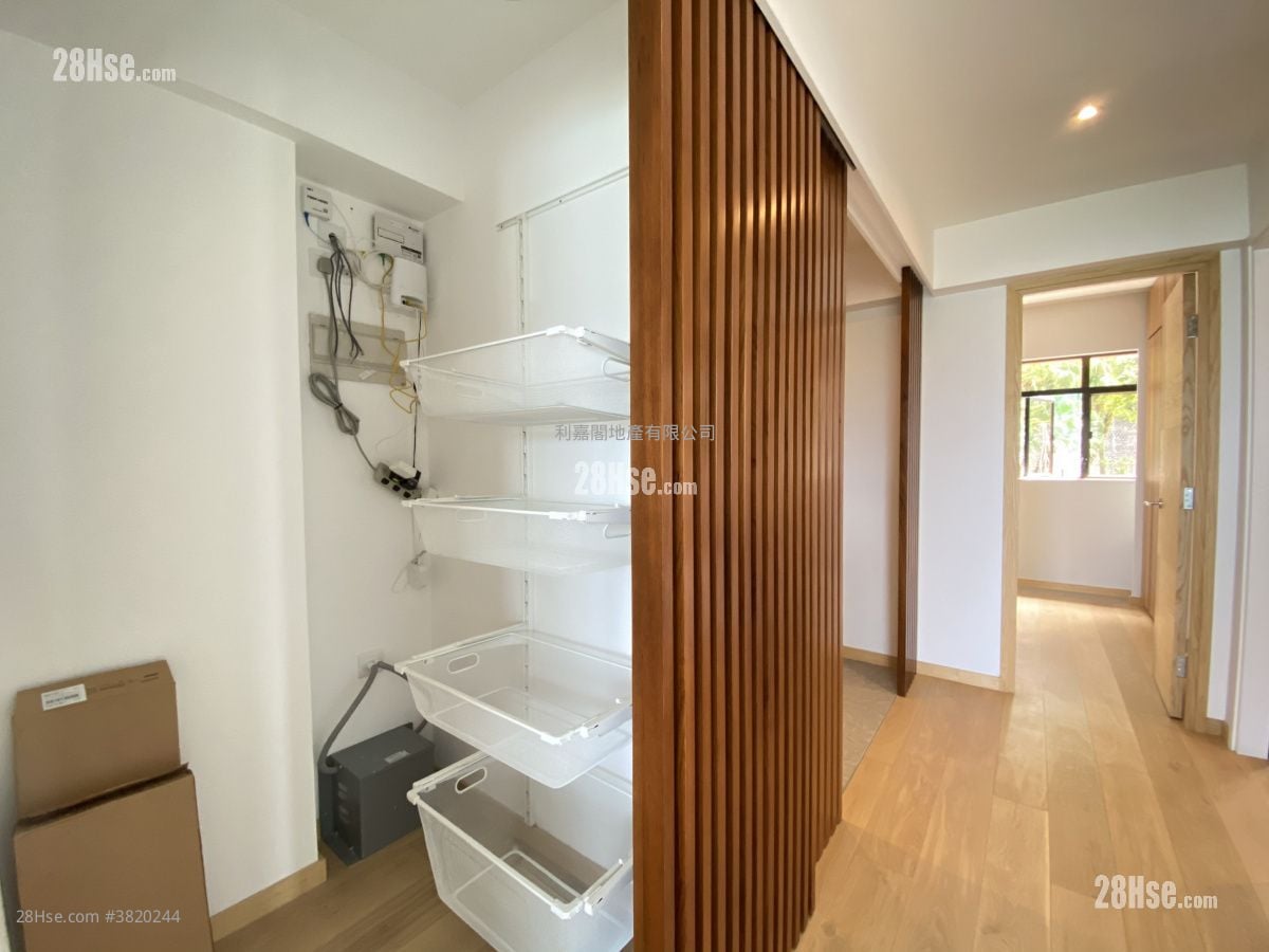 松濤閣 售盤 3 房 , 2 浴室 780 平方呎