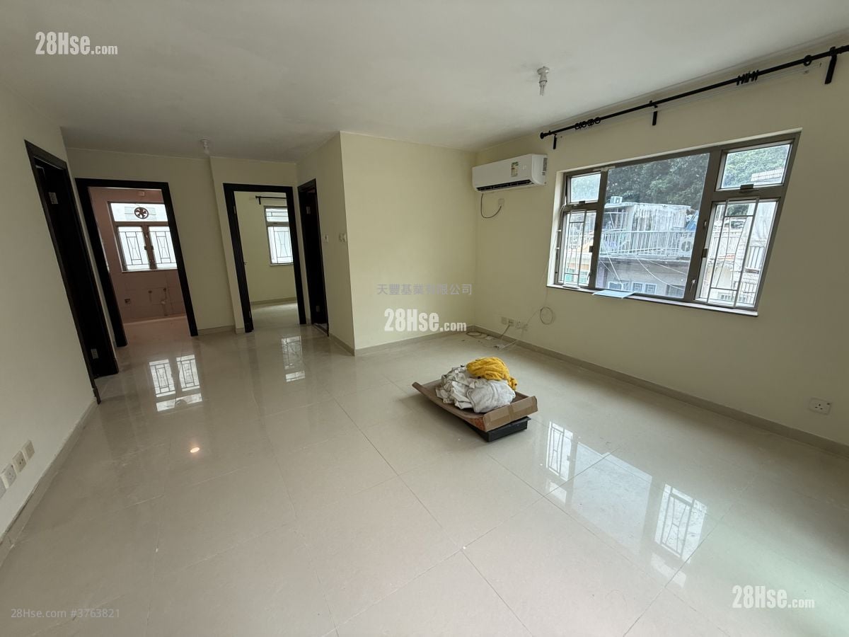 馬游塘村 租盤 3 房 , 1 浴室 700 平方呎