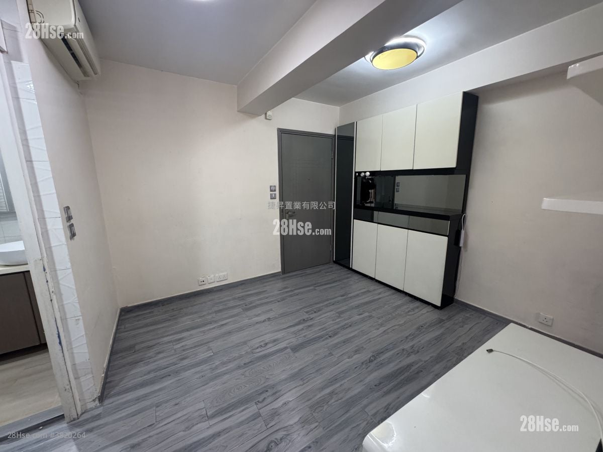 Loong King Mansion Rental 2 Bedrooms , 1 Bathroom 312 ft²