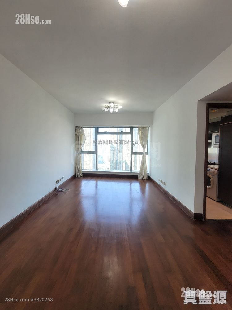 君临天下 售盘 2 房 , 2 浴室 755 平方尺