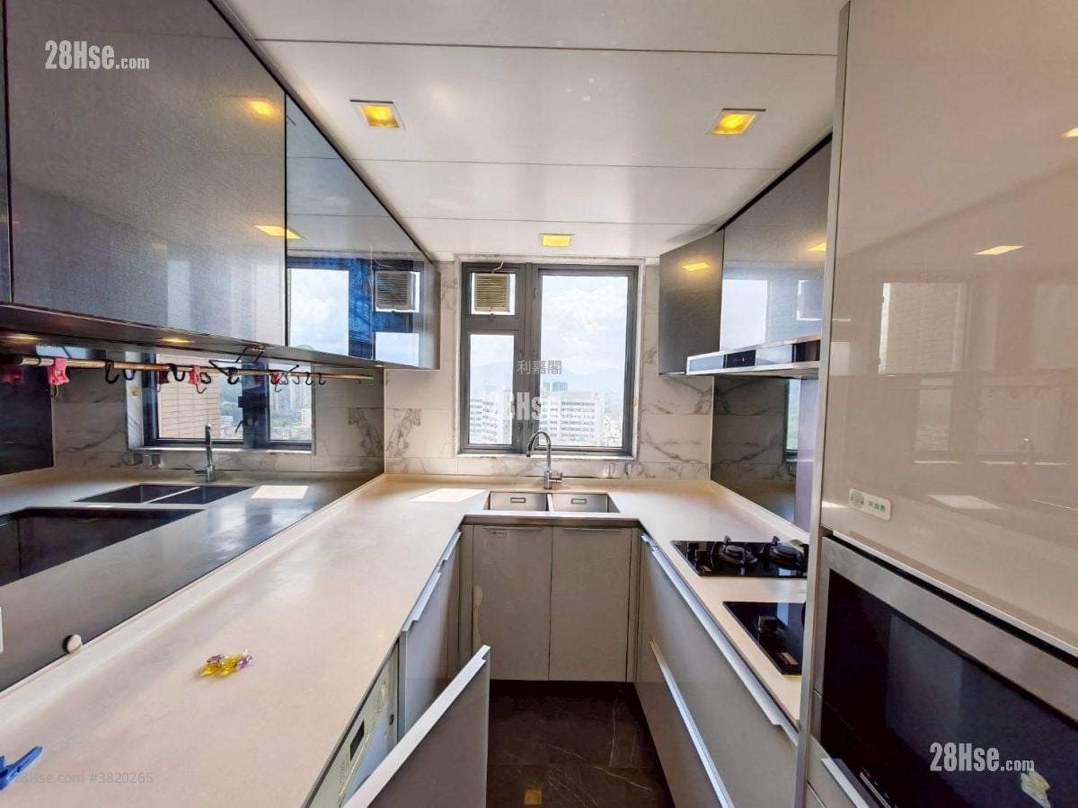 Grand YOHO 售盤 3 房 , 2 浴室 705 平方呎