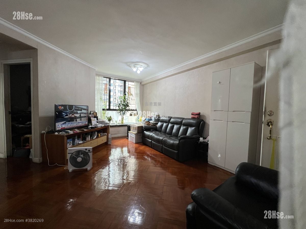 欣榮花園 售盤 4 房 , 2 浴室 778 平方呎