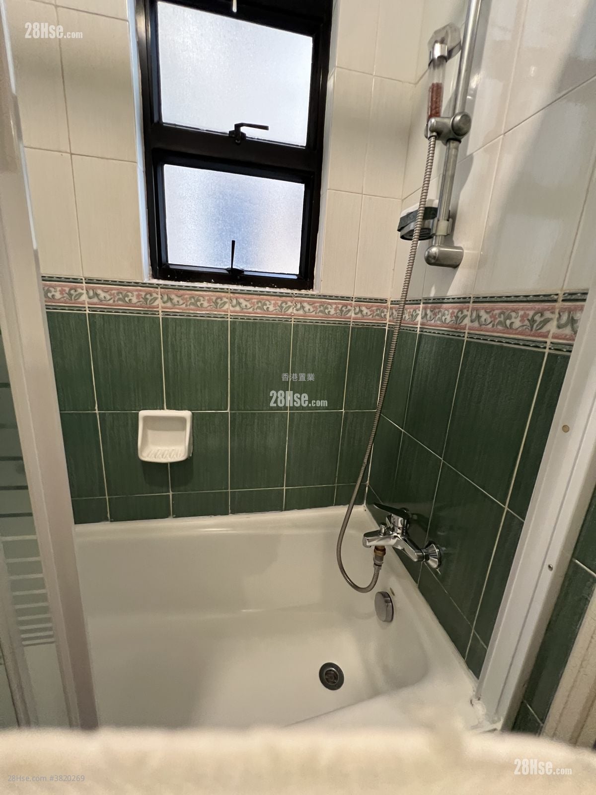 欣榮花園 售盤 4 房 , 2 浴室 778 平方呎