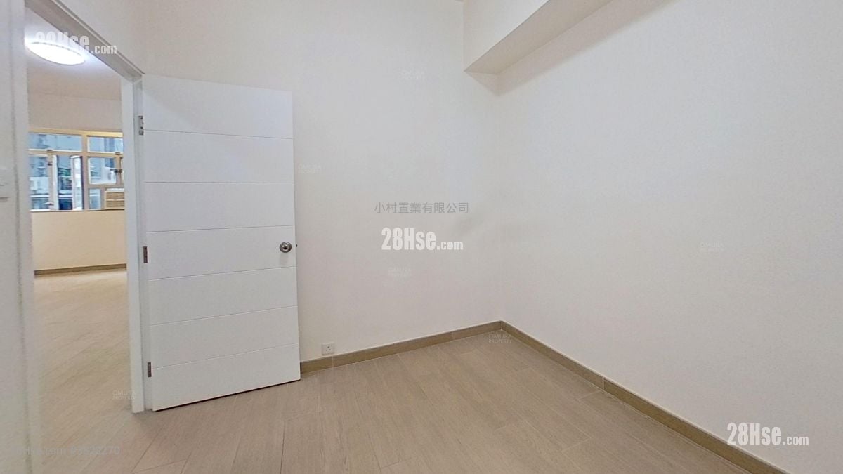 睡房 1: 坚道111-113号 租盘 2 房 , 1 浴室 666 平方尺