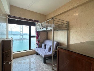 珀丽湾 租盘 4 房 , 3 浴室 1,104 平方尺