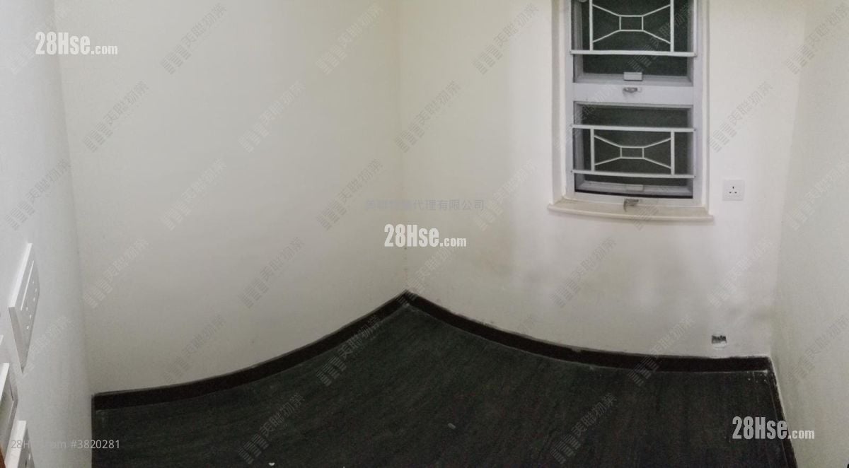 Amoy Gardens Sell 1 Bedroom , 1 Bathroom 285 ft²