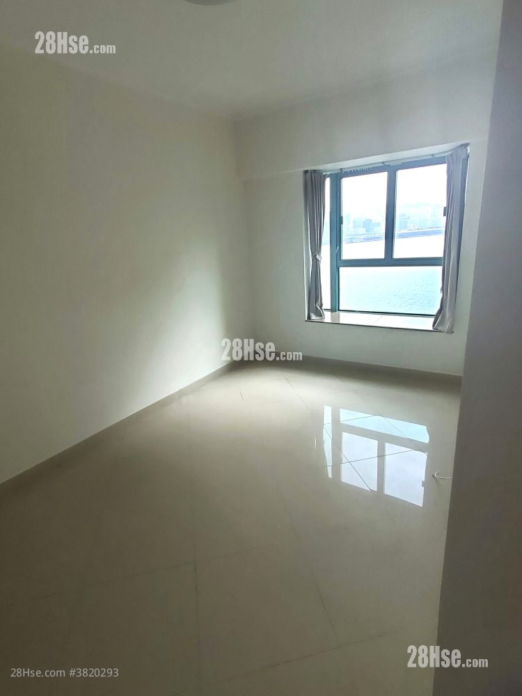 海逸豪园 租盘 4 房 , 2 浴室 884 平方尺