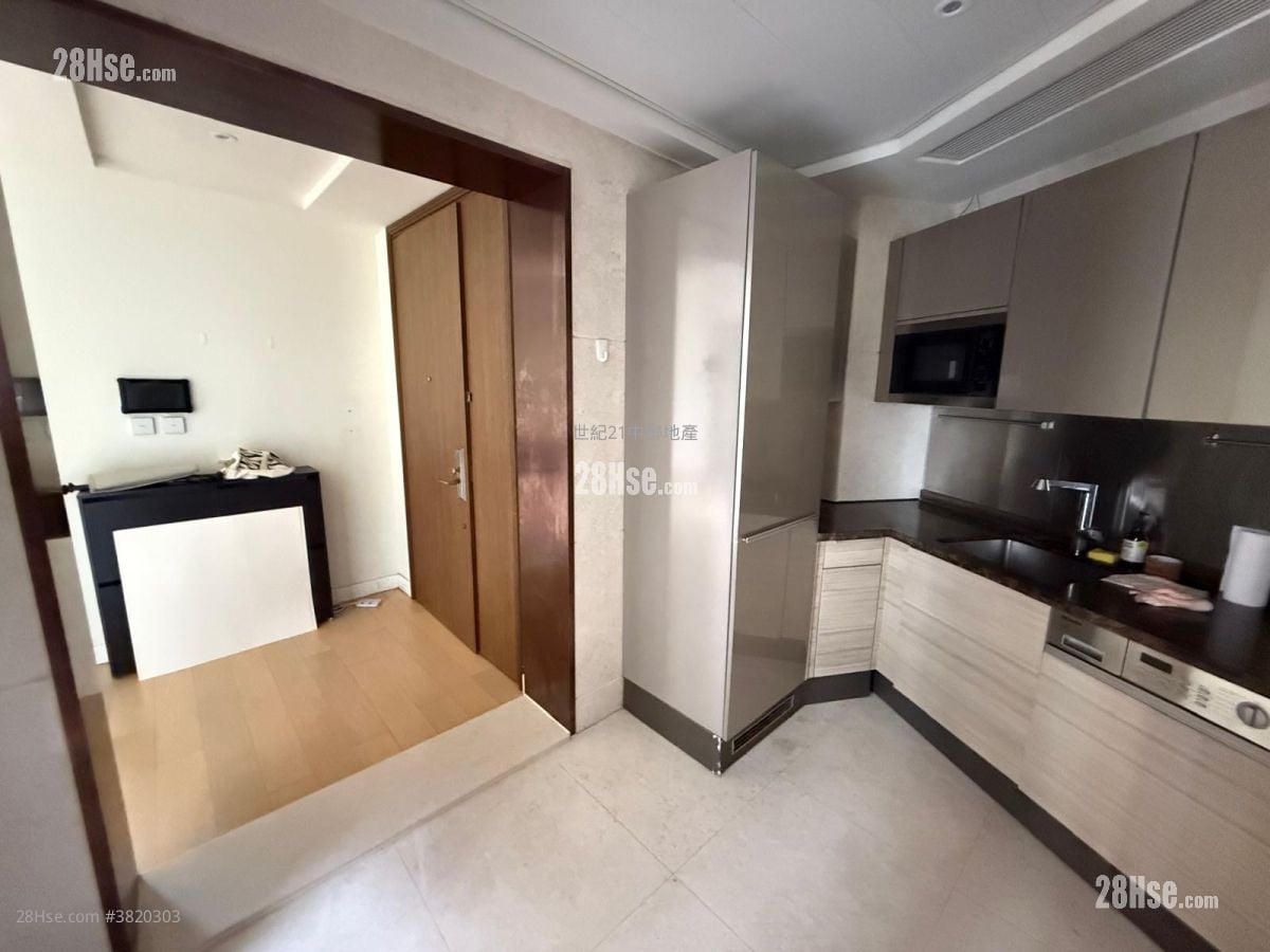 加多近山 售盤 3 房 , 2 浴室 915 平方呎