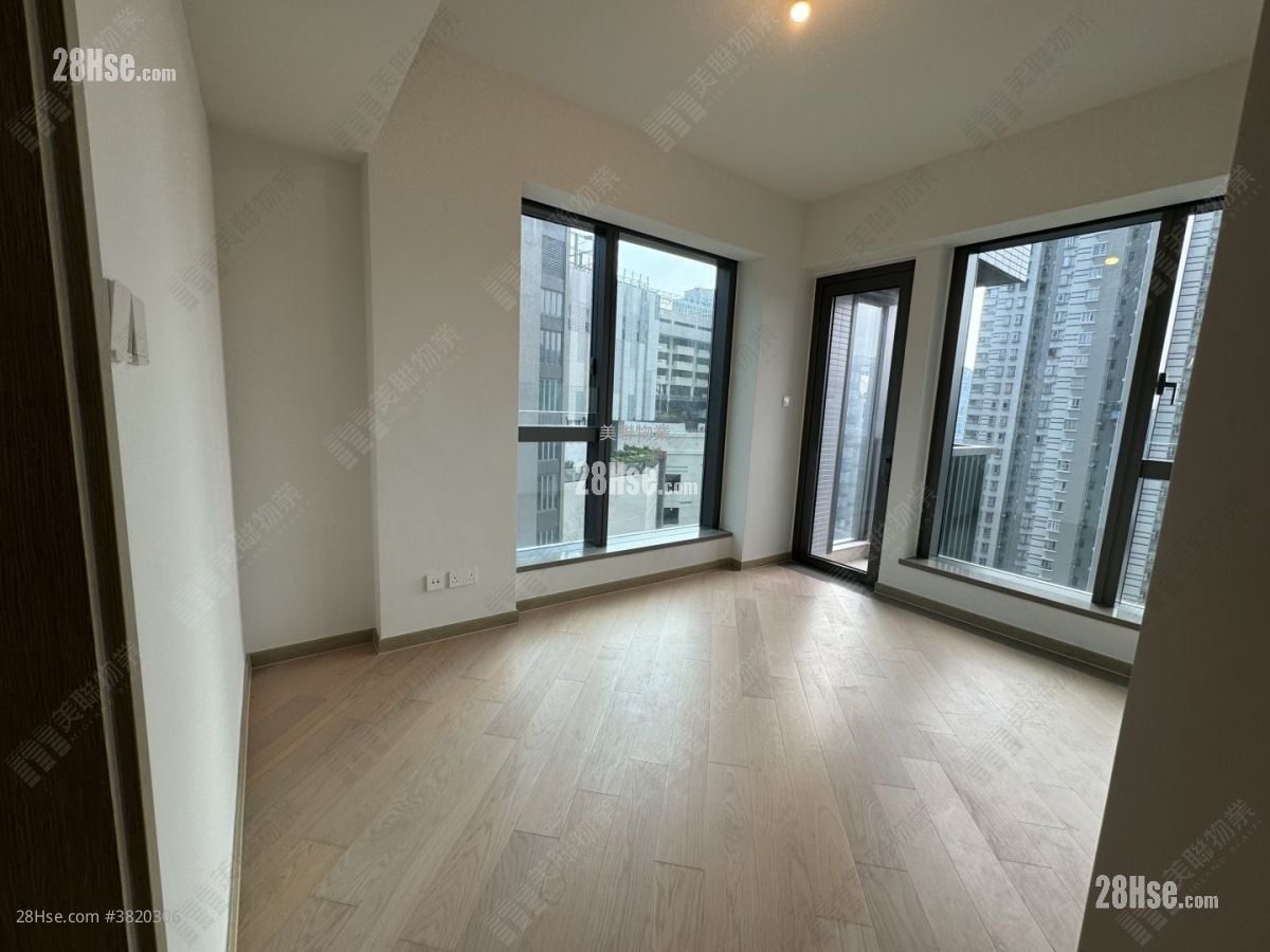 港岛南岸 租盘 4 房 1,135 平方尺