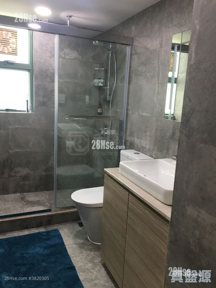 Tung Shan Terrace Sell 3 Bedrooms 1,437 ft²