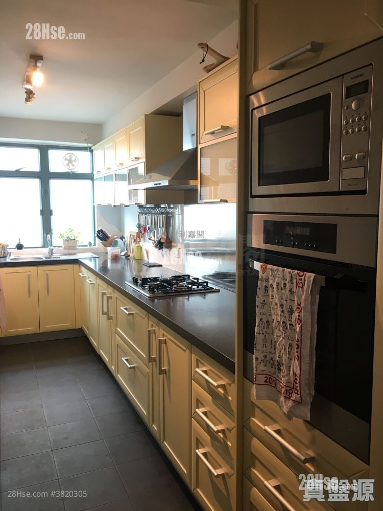 Tung Shan Terrace Sell 3 Bedrooms 1,437 ft²