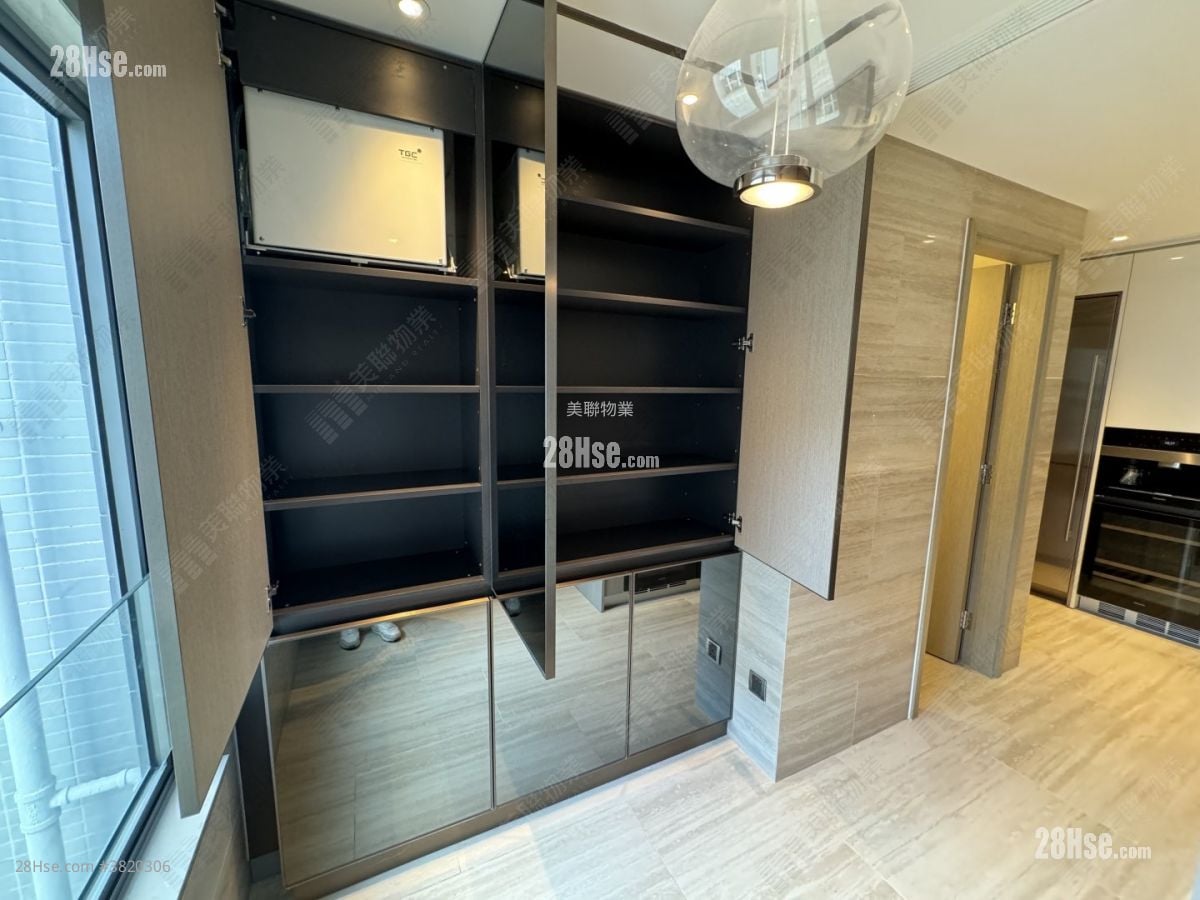 港岛南岸 租盘 4 房 1,135 平方尺