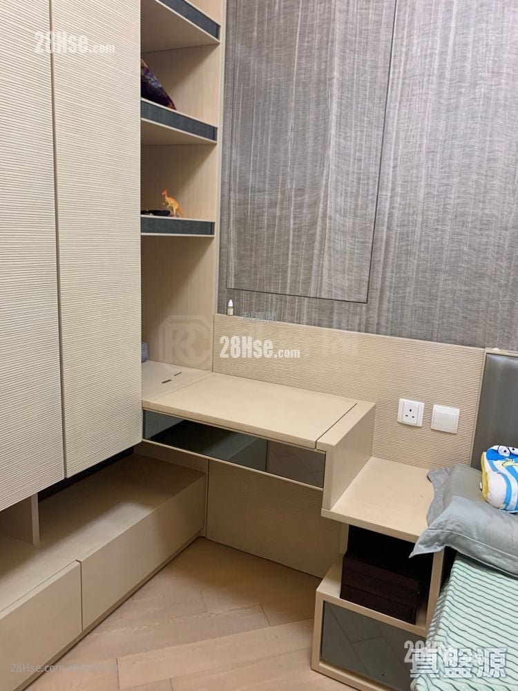 峻巒 售盤 3 房 643 平方呎