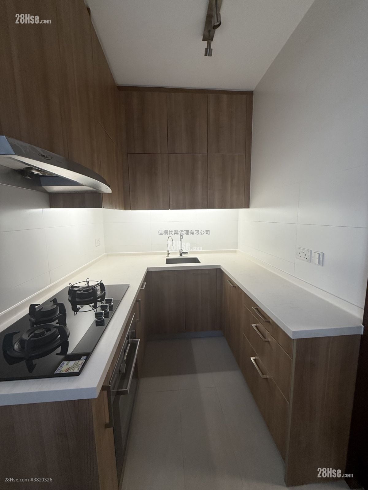 Starlight House Rental 2 Bedrooms , 1 Bathroom 607 ft²