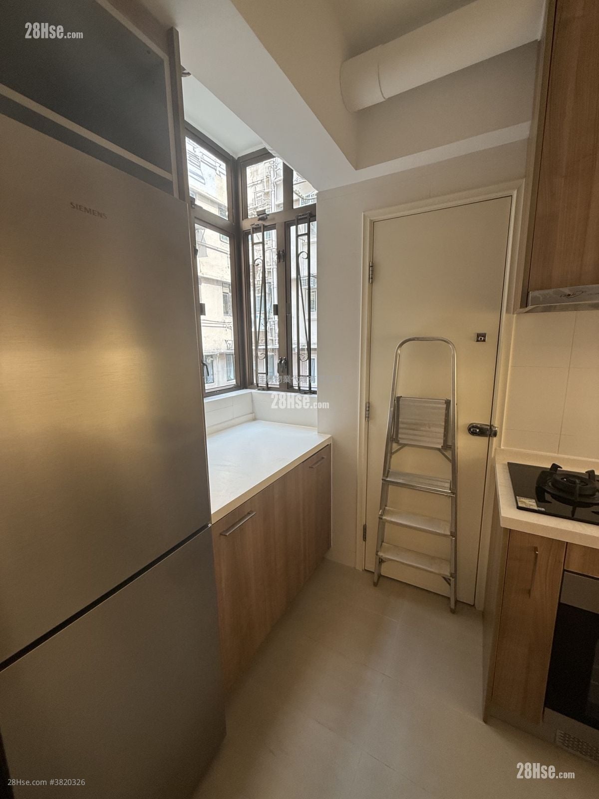 Starlight House Rental 2 Bedrooms , 1 Bathroom 607 ft²