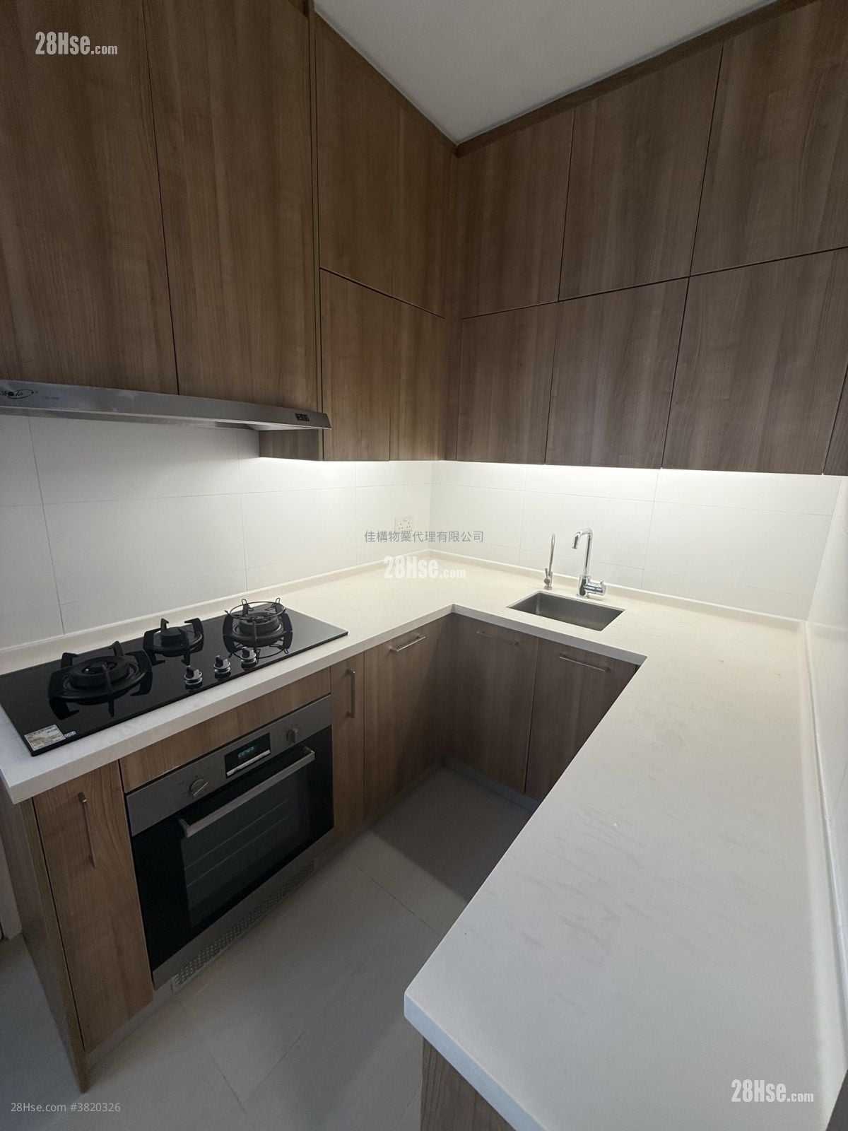 Starlight House Rental 2 Bedrooms , 1 Bathroom 607 ft²