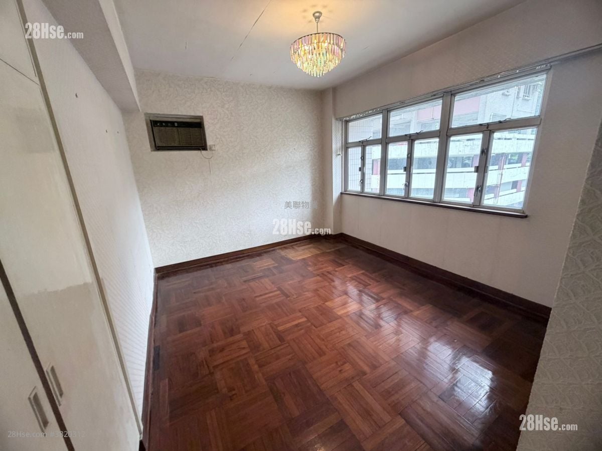 世界花园 售盘 4 房 2,217 平方尺