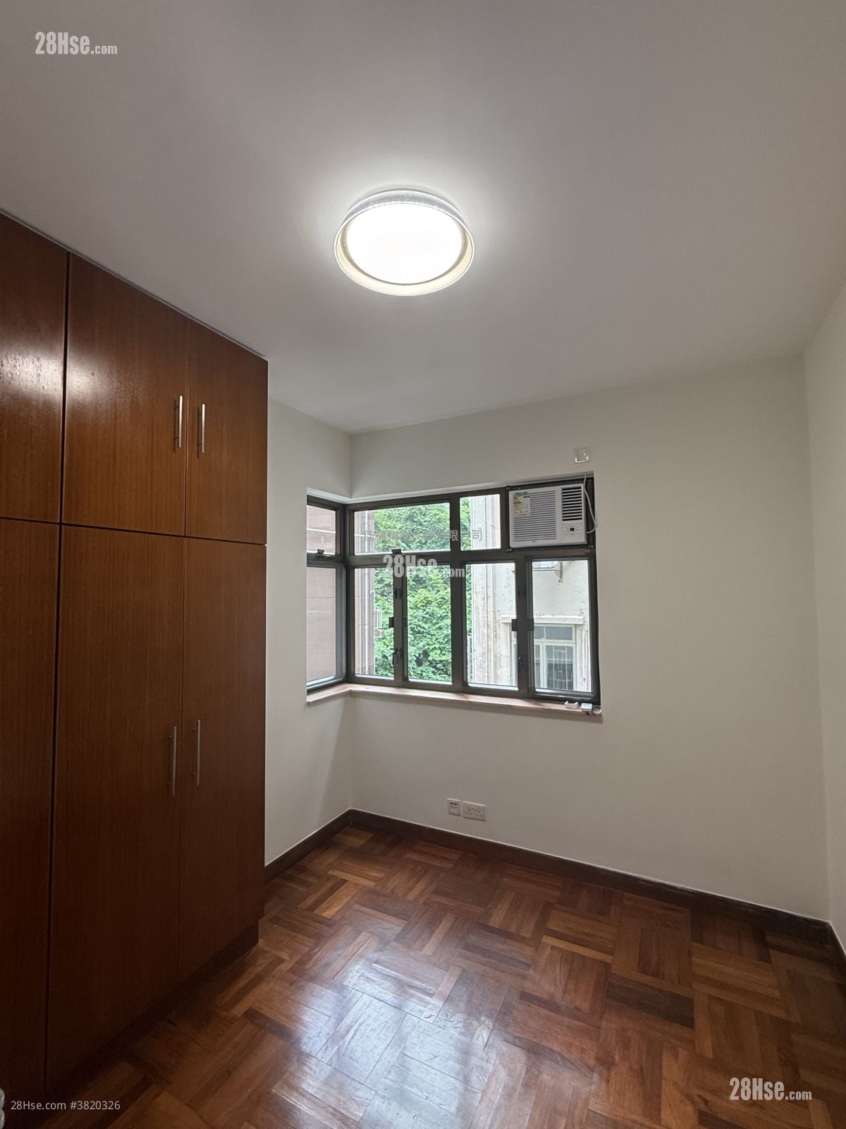 Starlight House Rental 2 Bedrooms , 1 Bathroom 607 ft²