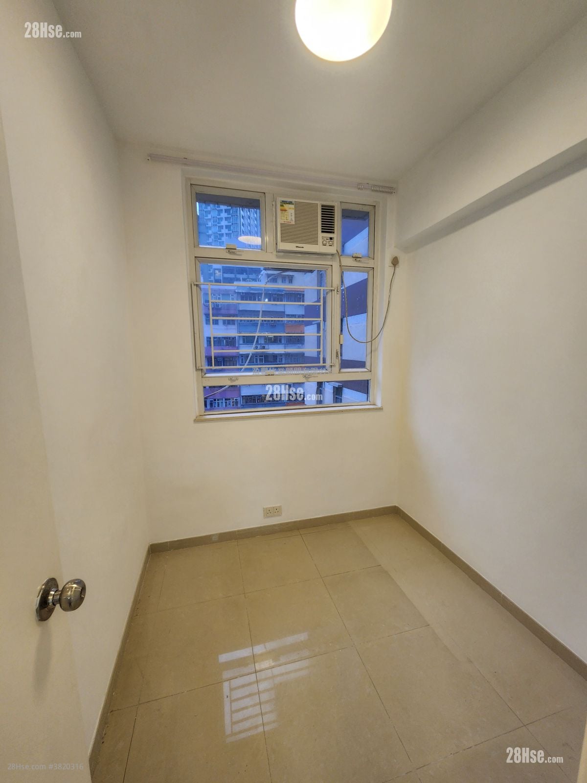 熙华大厦 租盘 2 房 , 1 浴室 336 平方尺