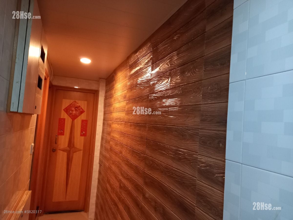 Man Shing Building Rental 150 ft²