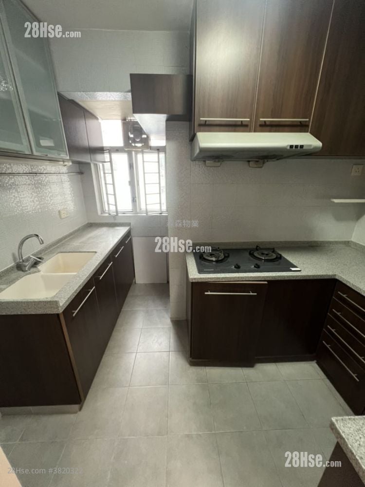 太古城 租盘 3 房 , 2 浴室 680 平方尺