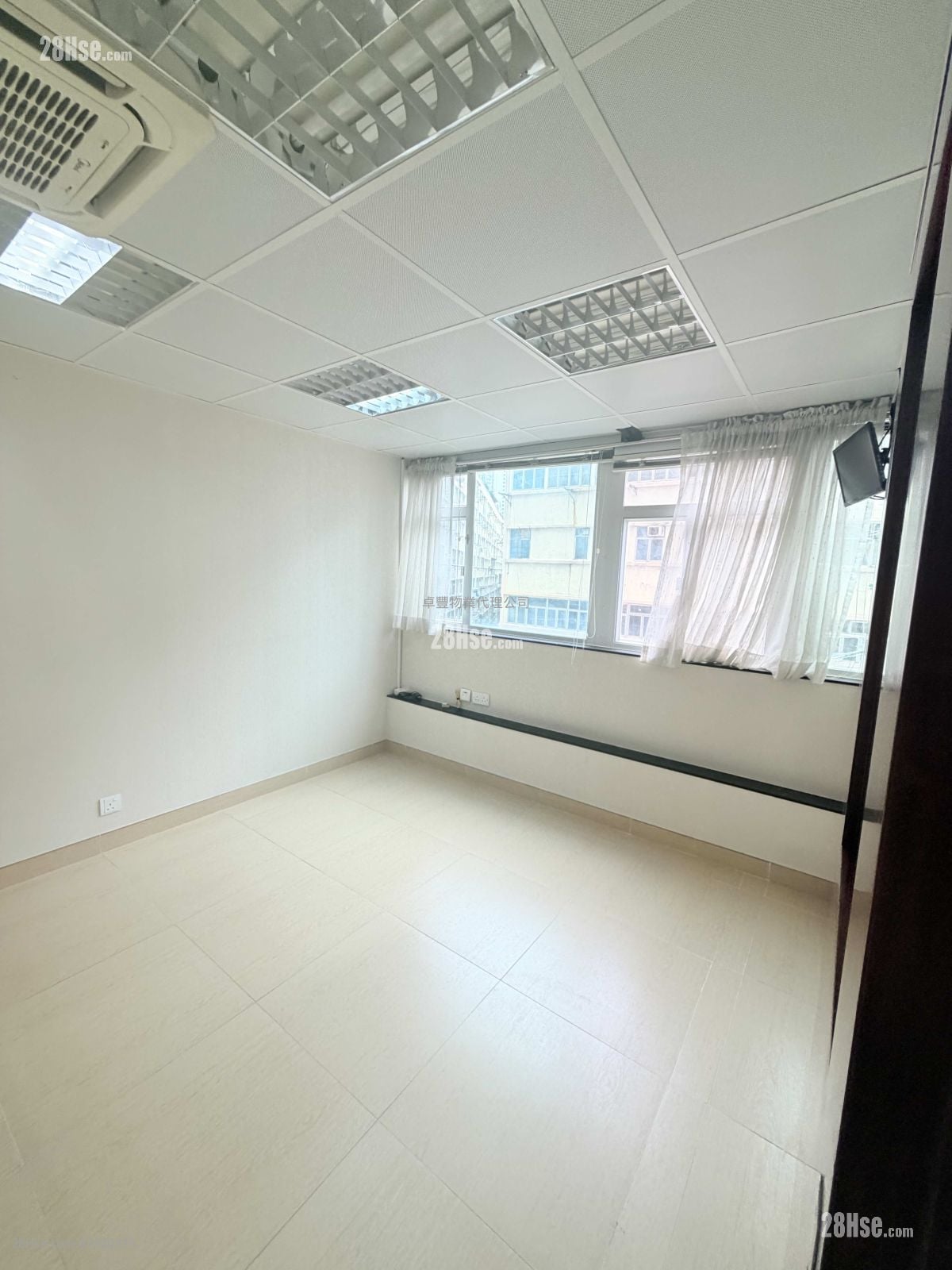 百美工業大廈 售盤 2 房 , 1 廁所 456 平方呎