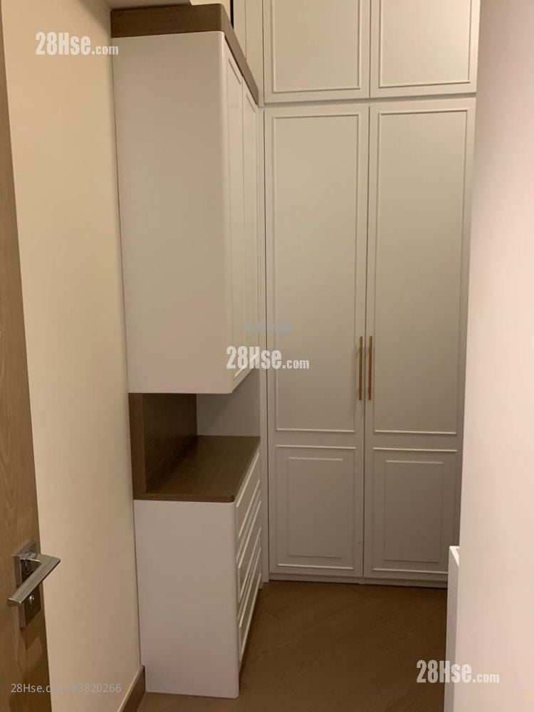 Wings At Seaii Rental 2 Bedrooms , 1 Bathroom 474 ft²