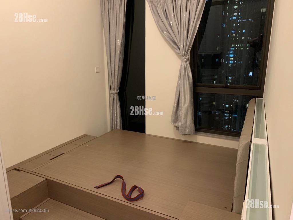 Wings At Seaii Rental 2 Bedrooms , 1 Bathroom 474 ft²