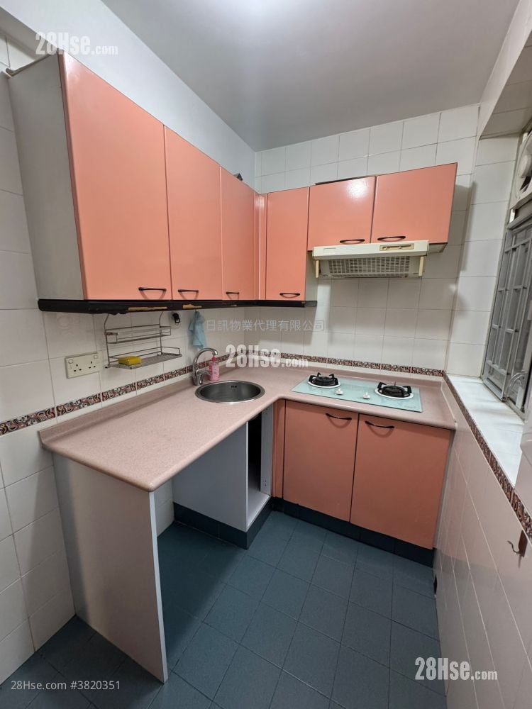 Discovery Park Rental 3 Bedrooms , 2 Bathrooms 653 ft²