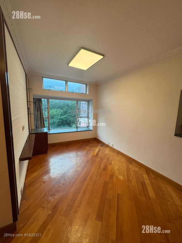 Discovery Park Rental 3 Bedrooms , 2 Bathrooms 653 ft²