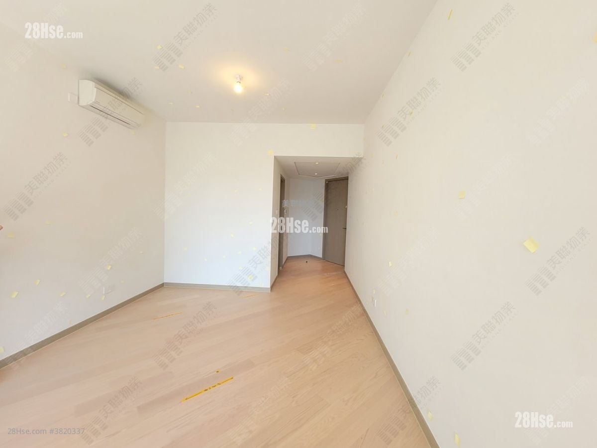 The Southside Rental 3 Bedrooms 921 ft²