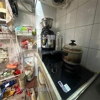 世紀21  >錦駿苑專門店Eddie 梁生 61280235