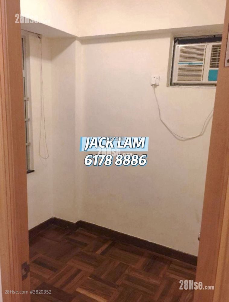 Seng Fai Building Sell 2 Bedrooms , 1 Bathroom 287 ft²