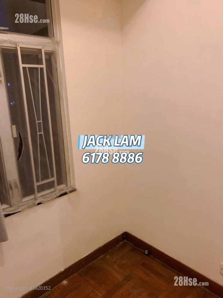 Seng Fai Building Sell 2 Bedrooms , 1 Bathroom 287 ft²
