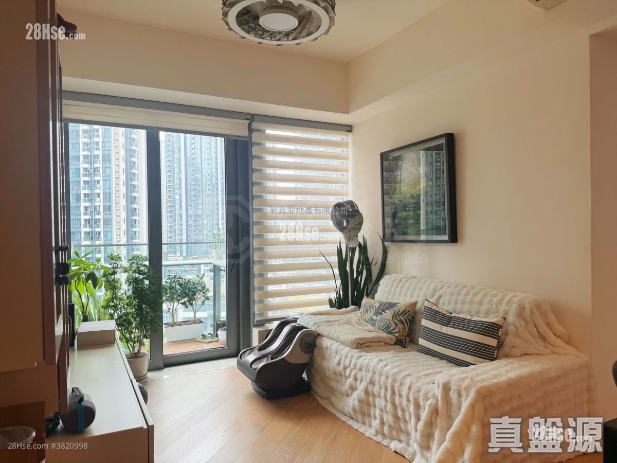 One Kai Tak(I) Sell 2 Bedrooms , 1 Bathroom 531 ft²