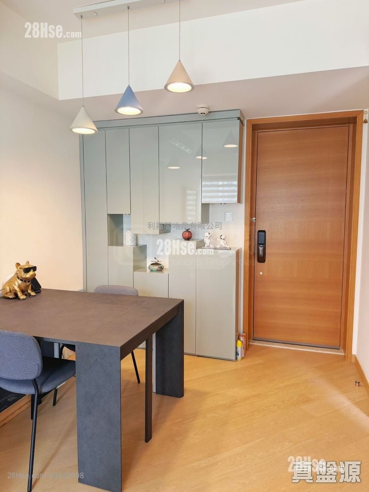 One Kai Tak(I) Sell 2 Bedrooms , 1 Bathroom 531 ft²