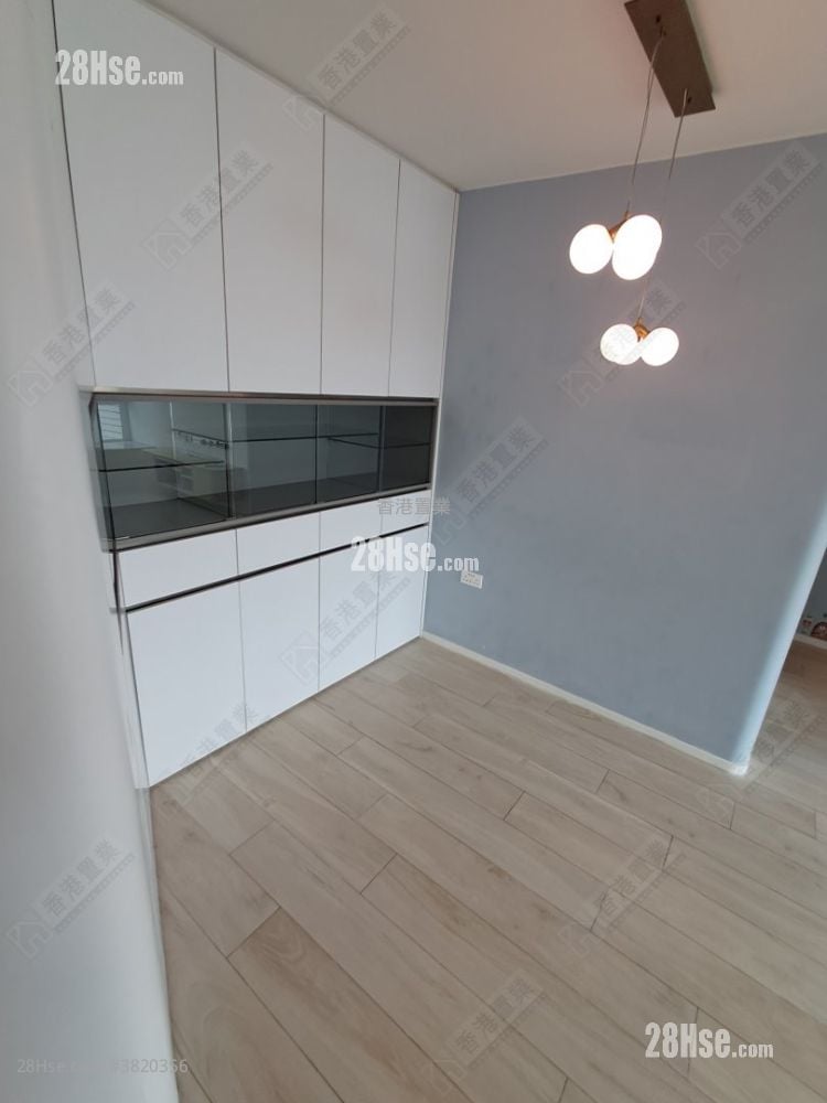 The Long Beach Sell 2 Bedrooms 560 ft²