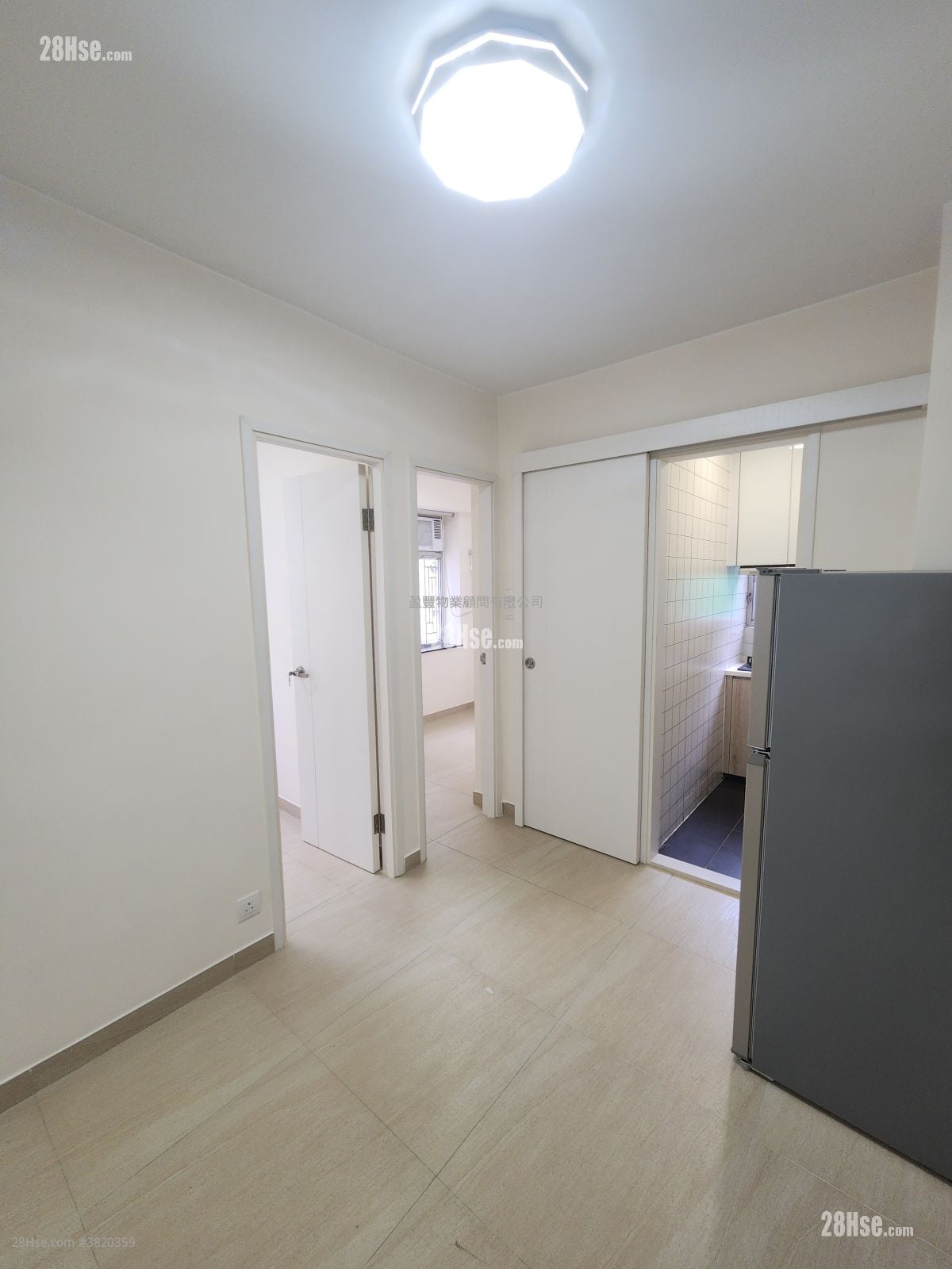 Antung Building Rental 2 Bedrooms , 1 Bathroom 279 ft²