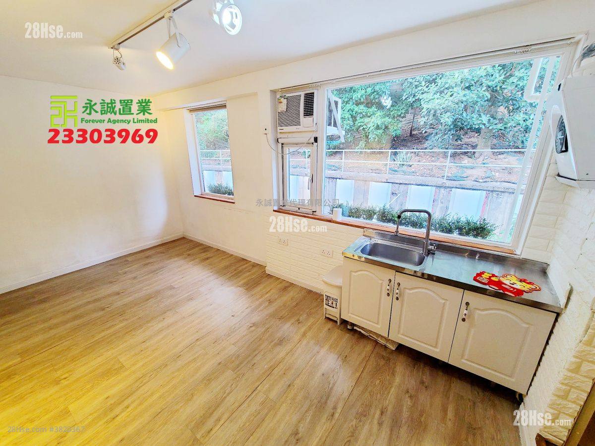 村屋 售盘 4 房 , 2 浴室