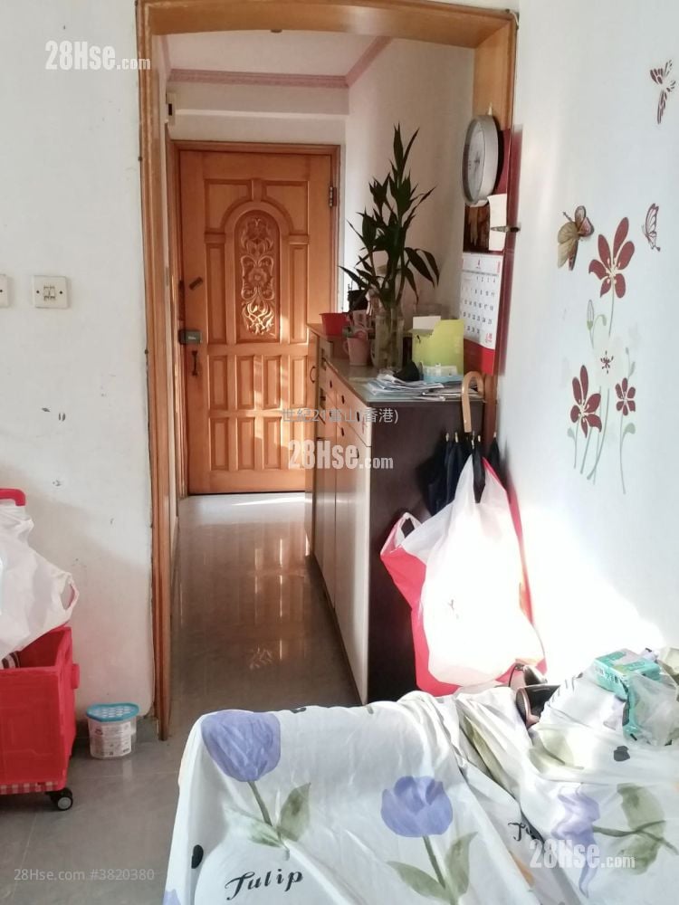 嘉強苑 售盤 3 房 , 1 浴室 559 平方呎